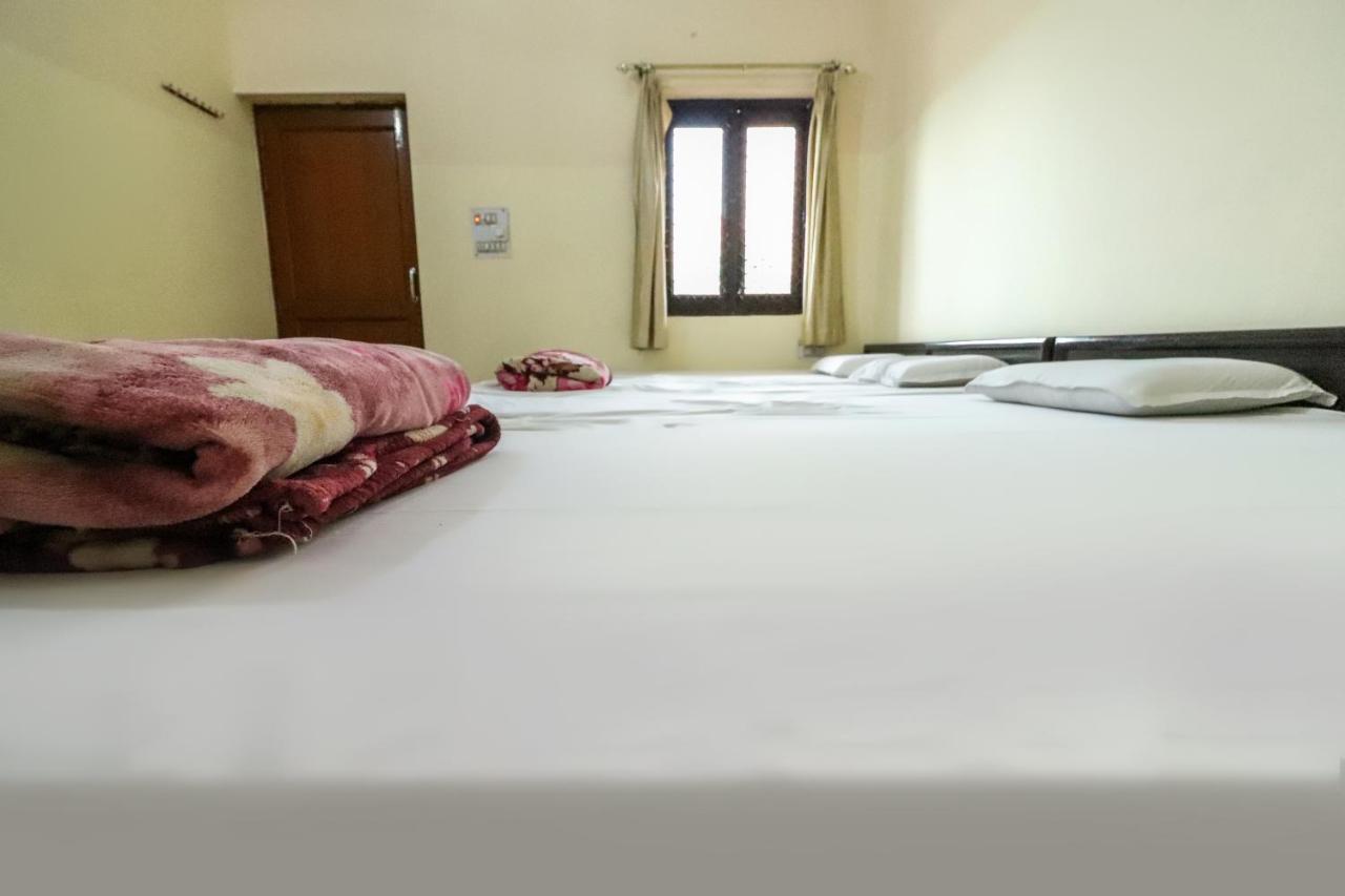 Spot On 60838 Shri Giriraj Dham Otel Govardhan Dış mekan fotoğraf